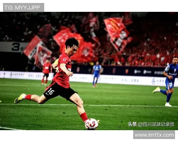 重磅专题：成都足球队如何实现战术反击与全面革新之路